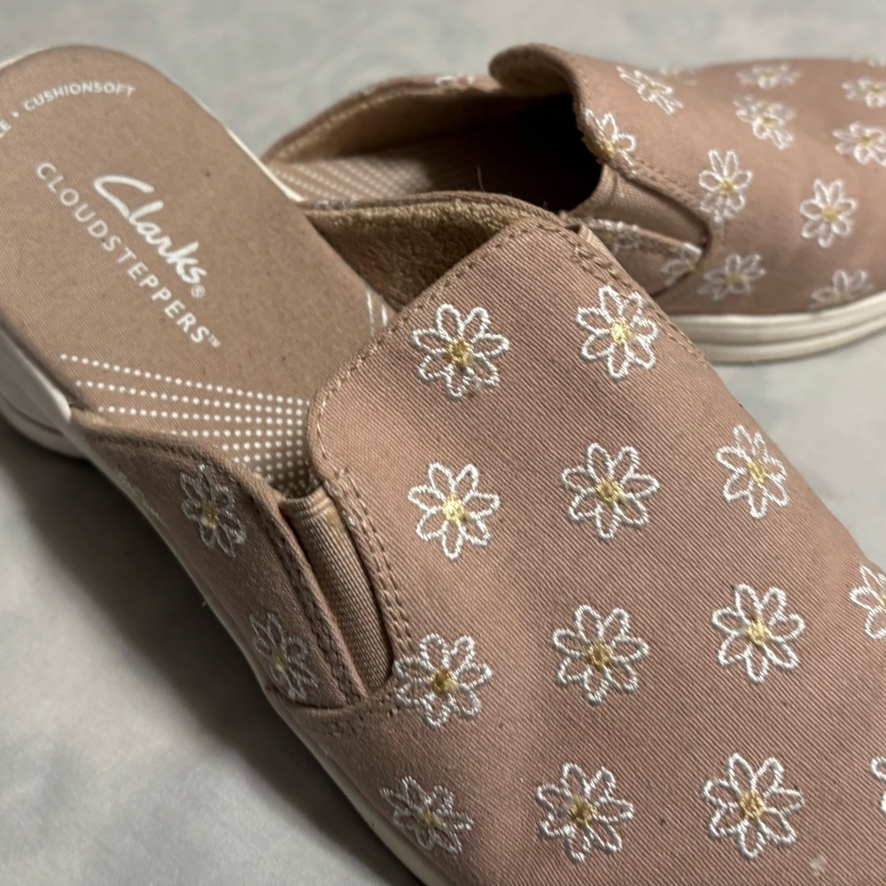 Clarks Women's Tan Slip-On Shoes - Picture 2 of 8